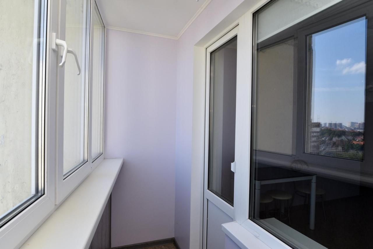 Apartament On Vasylia Lypkivskoho 24 Київ Екстер'єр фото